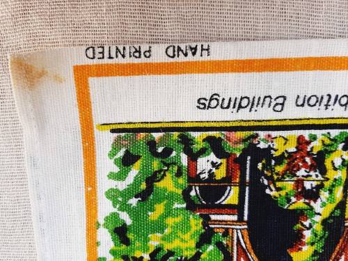 Linen tea towel - souvenir of Melbourne  - 72 x 46cm