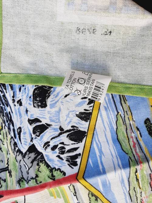 Cotton tea towel - souvenir of Wales - seems unused - as new