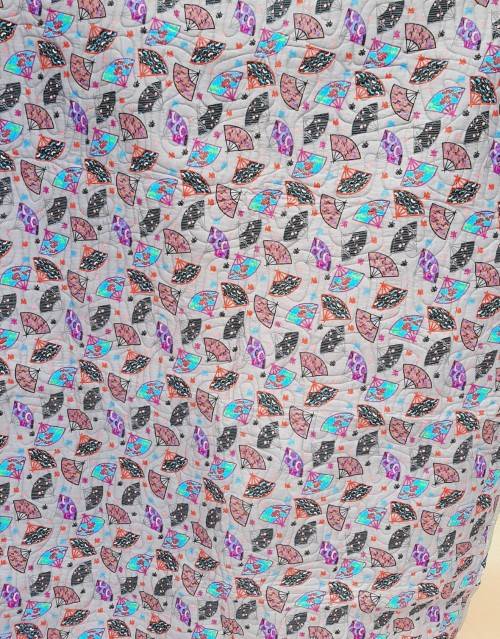 Reversable quilt - 100 x 124cm