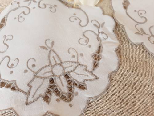 Set of 2 embroidered doilies/ doileys - white and grey 18 cm