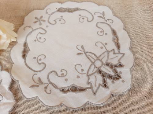 Set of 2 embroidered doilies/ doileys - white and grey 18 cm