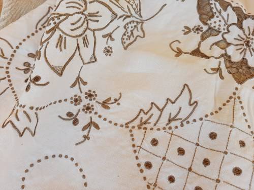 Madeira embroidery tablecloth- square - linen - 80 x 80cm