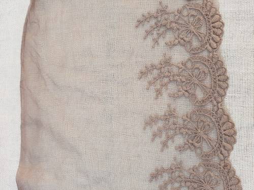 Wide netting lace trim  -  price is per metre -
