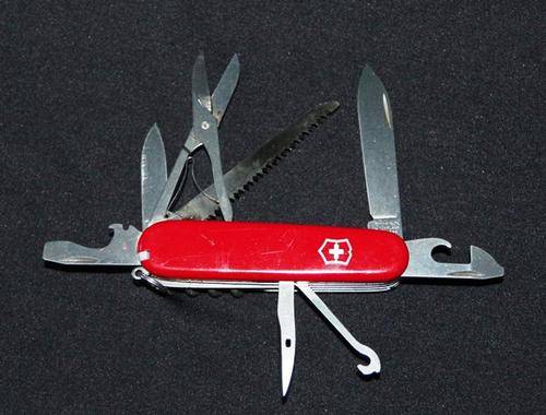 Victorinox Swiss Army Knife - Huntsman