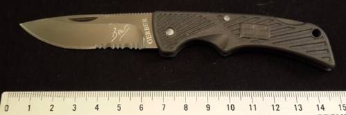 GERBER Small folding Pocket Knife with Blade Lock Bear Grylls