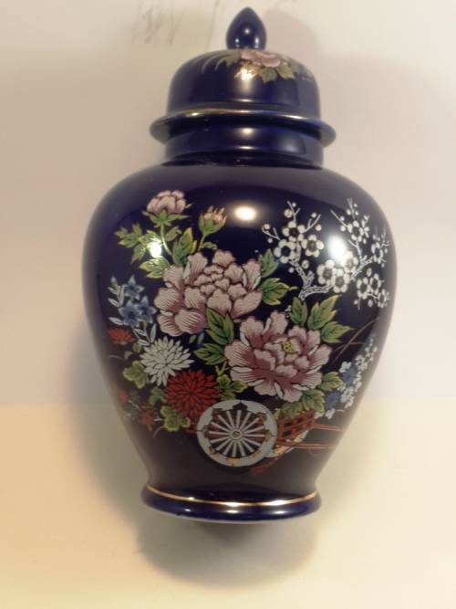 Vintage Porcelain Hand Painted Ginger Jar Cobalt Blue Japanese