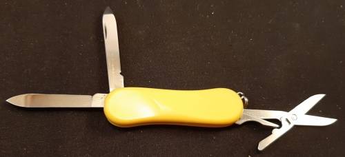 Swiss Evo Army Knife  Wenger- Esquire Yellow  Scales