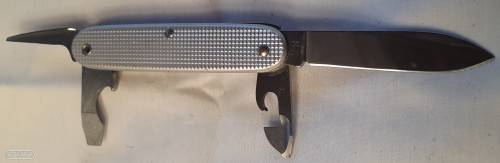 Swiss Army knife Ribbed Alox Soldier   Victorinox 1984 Collectors alox