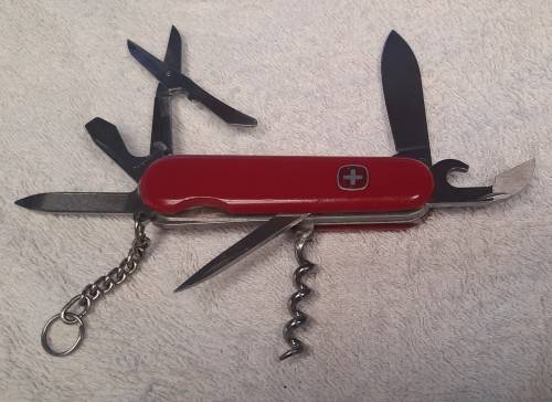 Wenger Traveller Swiss Army knife  in Red scales Discontinued