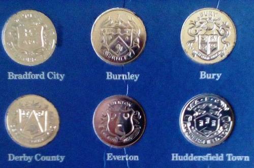 "ESSO" (UK) - "100 YEARS OF FOOTBALL" - COMPLETE COLLECTORS FOLDER, 1972!