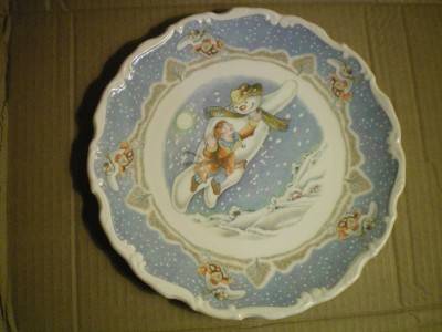 ROYAL DOULTON SNOWMAN PLATE - WALKING IN THE AIR