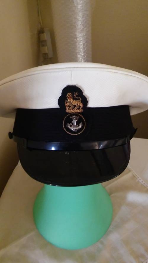 OLD S.A. NAVE HAT