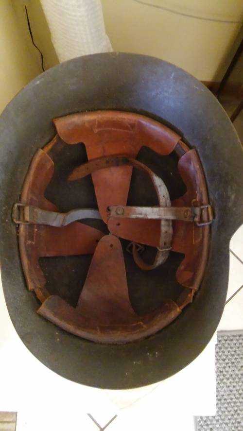 SPANISH M 1926 CON AIA  HELMET USED IS SPANISH CIVIL WAR