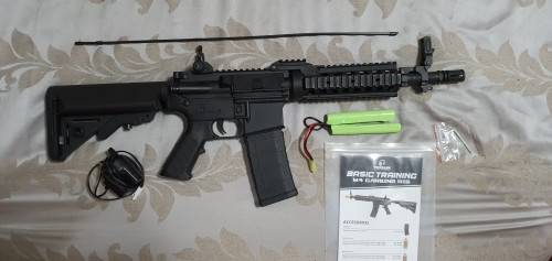 TIPPMANN BASIC TRAINING M4 Black Airsoft Rifle (In original box)