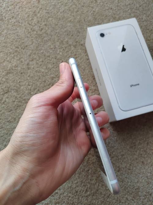 iPhone 8 64gb with box and cover