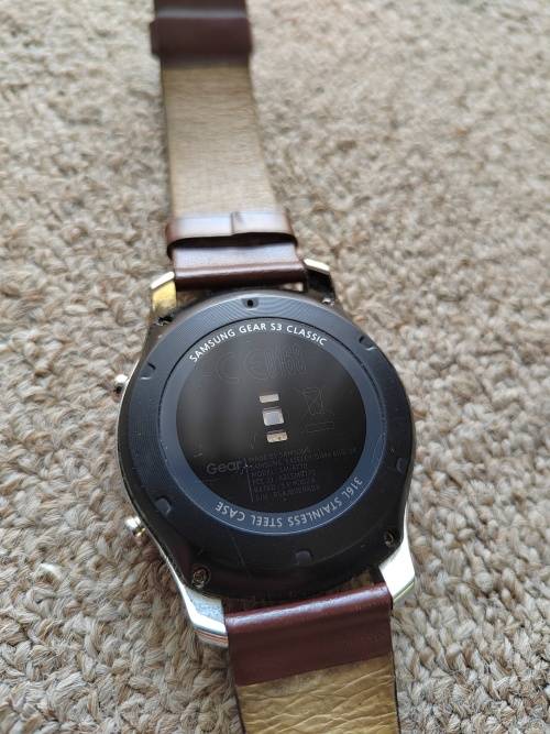 Samsung gear S3 classic smartwatch