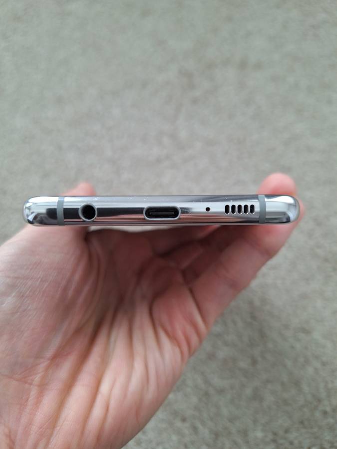 Samsung S10 plus 8gb ram 128gb excellent condition