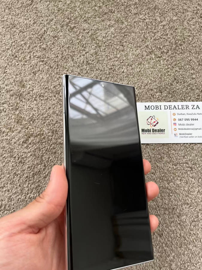 Samsung S22 Ultra 5G 256gb Dual SIM 12gb ram good condition with original s pen