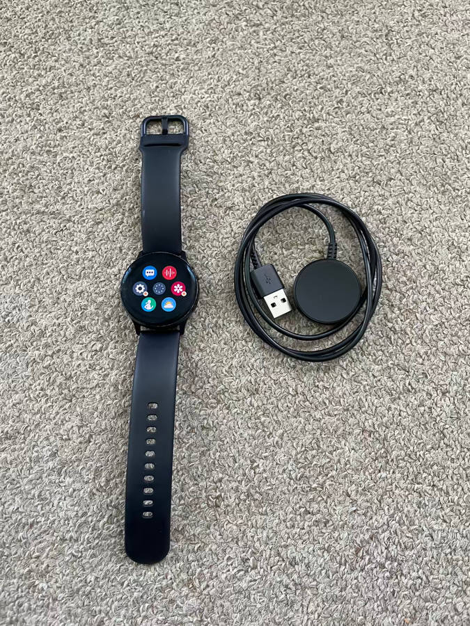 Samsung Watch Active 2 BT 40mm with charger
