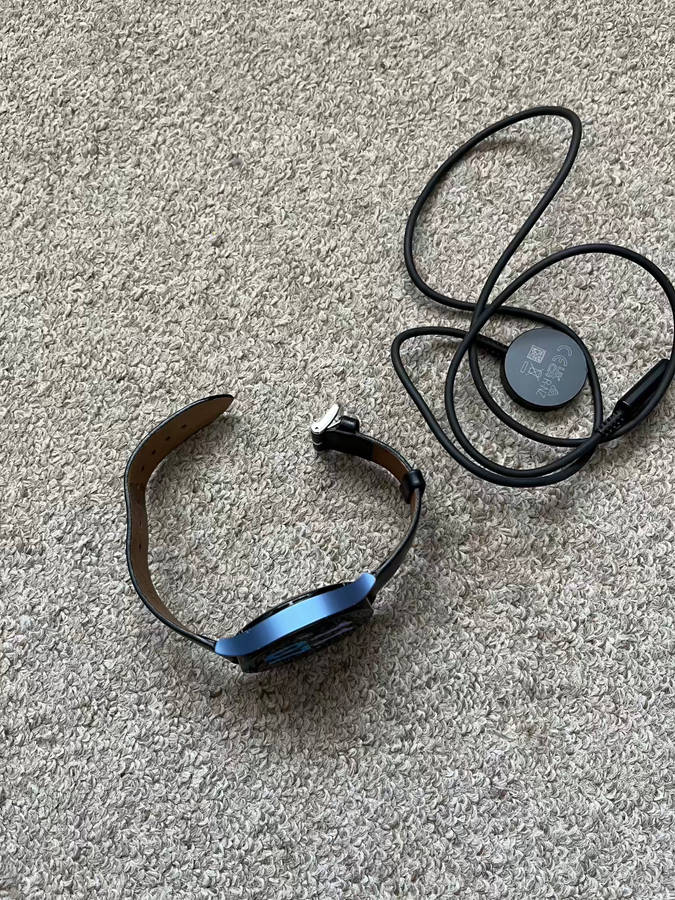 Samsung Galaxy Watch 5 44mm Good condition with charger