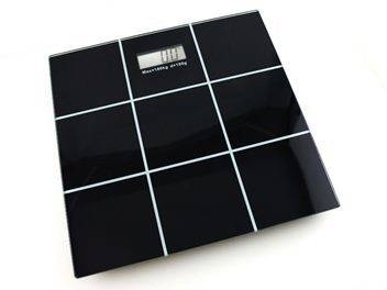 ELECTRONIC PERSONAL SCALE