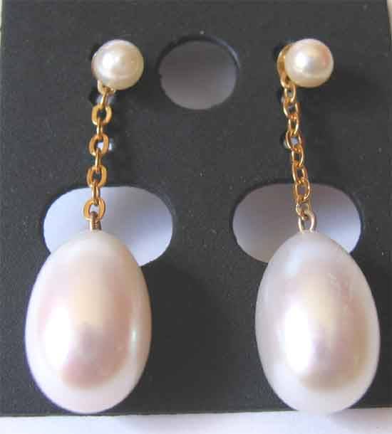 Adorable 14 ct gold CP and drop pearls Earrings