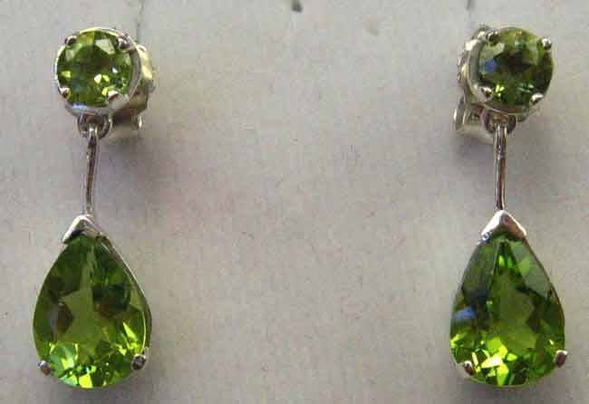Pretty , Sterling Silver and Genuine Peridot Earrings.