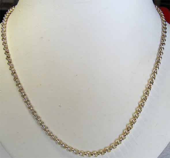 Lovely, Sterling Silver Chain 55.00 cm long.