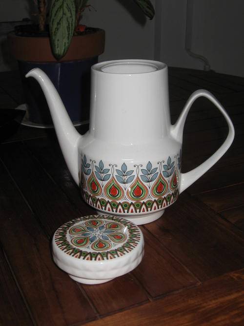 Beautiful Pontesa Coffee set -  made in Spain - OFFER NOT TO BE REPEATED AGAIN!