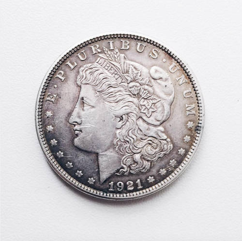1921 Morgan Silver Dollar Coin. No mint mark.