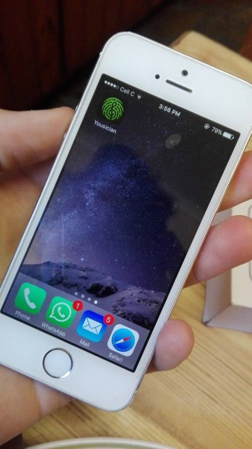 Silver Iphone 5s