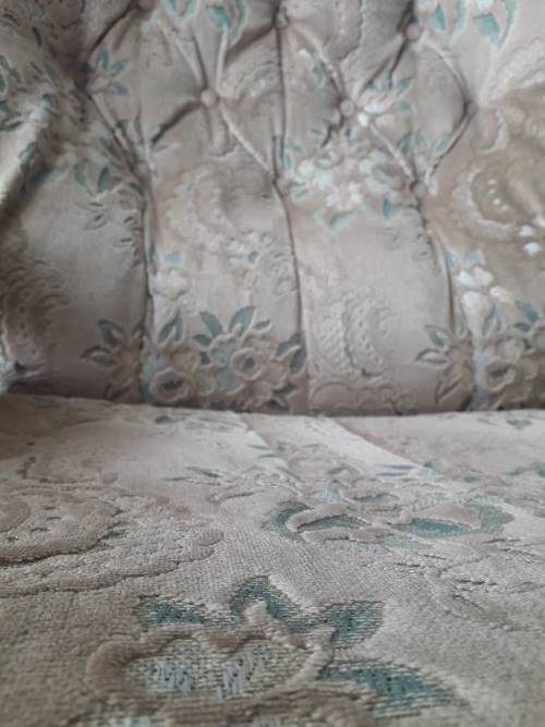 4 Piece Couch set in good condition. 2x1 seater,1x2 seater,1x 3 seater