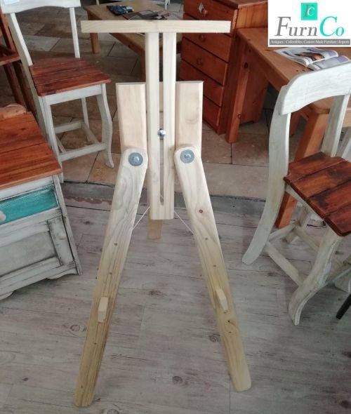 Large Easel