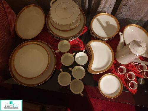 Presidential Collection Dinner Set 'Ref in Gold' by Gary Barr