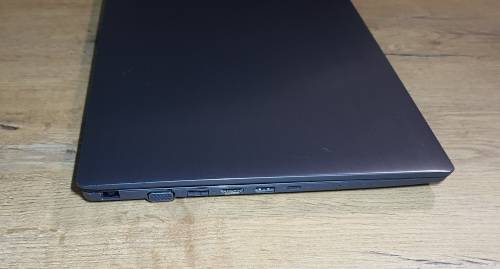 GREAT SPECS LENOVO V330 15` FHD Intel® Core i5 8th Quad-Core | 8GB RAM| 256 GB SSD