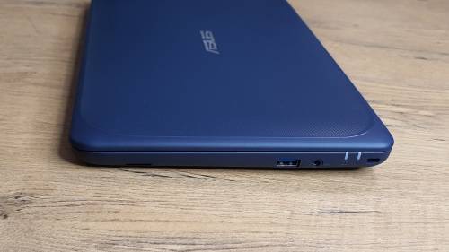 LATEST ASUS W202N Intel® Celeron® N3350 Dual-Core | 4 GB RAM | 64 GB SSD