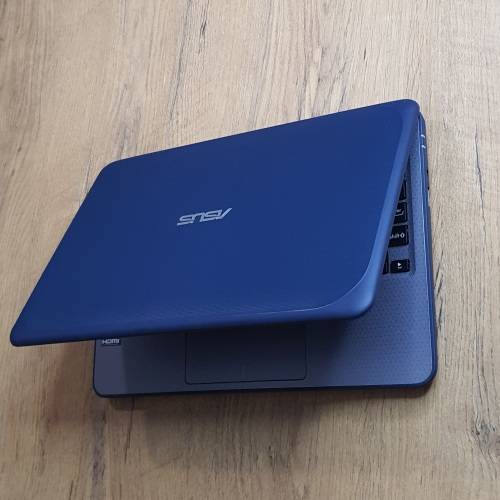LATEST ASUS W202N Intel® Celeron® N3350 Dual-Core | 4 GB RAM | 64 GB SSD
