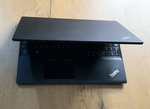 LENOVO THINKPAD T570 Intel® Core i5 7th Gen | 8GB RAM | FINGERPRINT