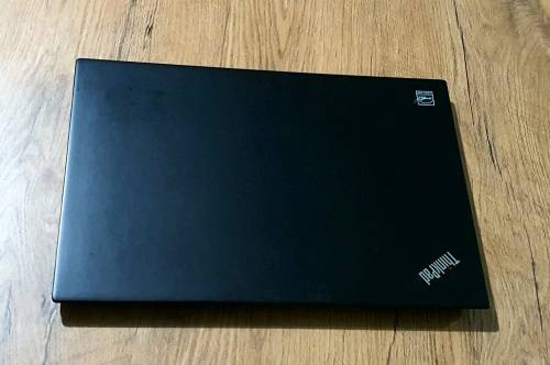 **BARGAIN BUY** LENOVO T490 TOUCHSCREEN 8th GEN i5, HUGE 16GB RAM, 256SSD-WORTH R15k-GRAB IT @ R5999