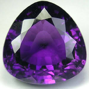 19.95ct.HUGE DEEP PURPLE AMETHYST TRILLION GEMSTONE