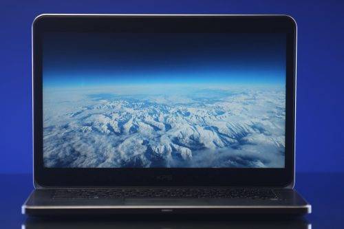 Dell XPS Ultrabook 14-Inch i7-3537U 3rd Gen 500GB HDD 8GB SSD 8GB Ram HD Graphics 4000. Loud fan.