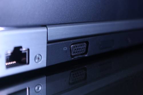 Dell Latitude E5570 i5 6th Gen 4GB Ram 465GB HDD HD Graphics Damage on body of