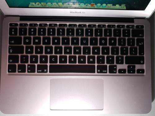 Apple MacBook Air 11 i5-3317U 3rd Gen 4GB Ram 64GB SSD