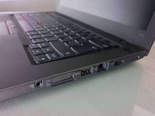 Lenovo Thinkpad T460 i5-6300U 8GB RAM 240GB SSD 14`. Mainboard failed.