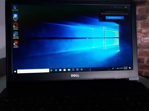 Dell Inspiron 15 3567 15.6` i5-7200U 7th Gen 4GB Ram 1TB HDD UHD Graphics 620. Faulty Battery.