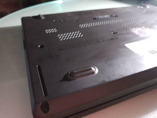 Lenovo Thinkpad T460 i5-6300U 8GB RAM 240GB SSD 14`. Mainboard failed.