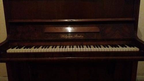 Antique Wagner Berlin Piano