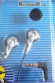 CRAZZZZZZZY R1 AUCTION***EARPHONES ***