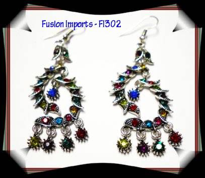RHINESTONE ANTIQUE COSTUME EARRINGS - XMAS GIFT TIME