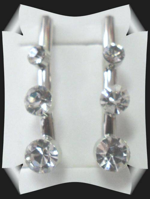 BUY 1 GET 1 FREE PROMO - CRAZZZY R1 AUCTION - DIAMANTE EARRINGS